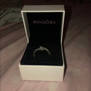 Pandora ring